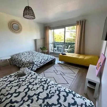 Grand Studio Pro Calme Proche Centre Commodites Talence Esterno foto