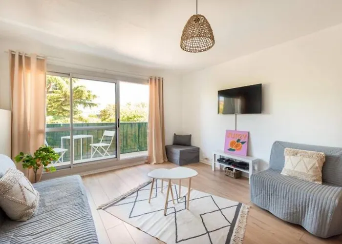 Ideal Familles Ou Pros Studio 4 Pers A Talence, Proche Tram Et Bordeaux Centre