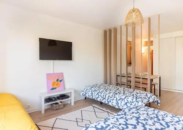 Ideal Familles Ou Pros Studio 4 Pers A Talence, Proche Tram Et Bordeaux Centre