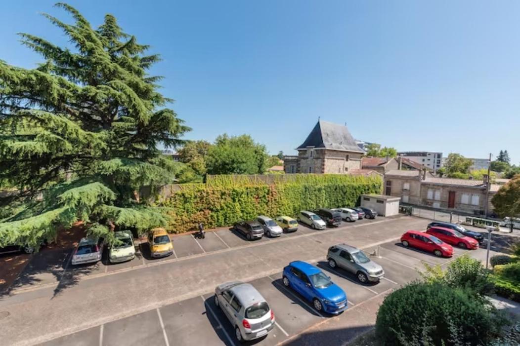 Grand Pro Calme Proche Centre Commodites Appartement