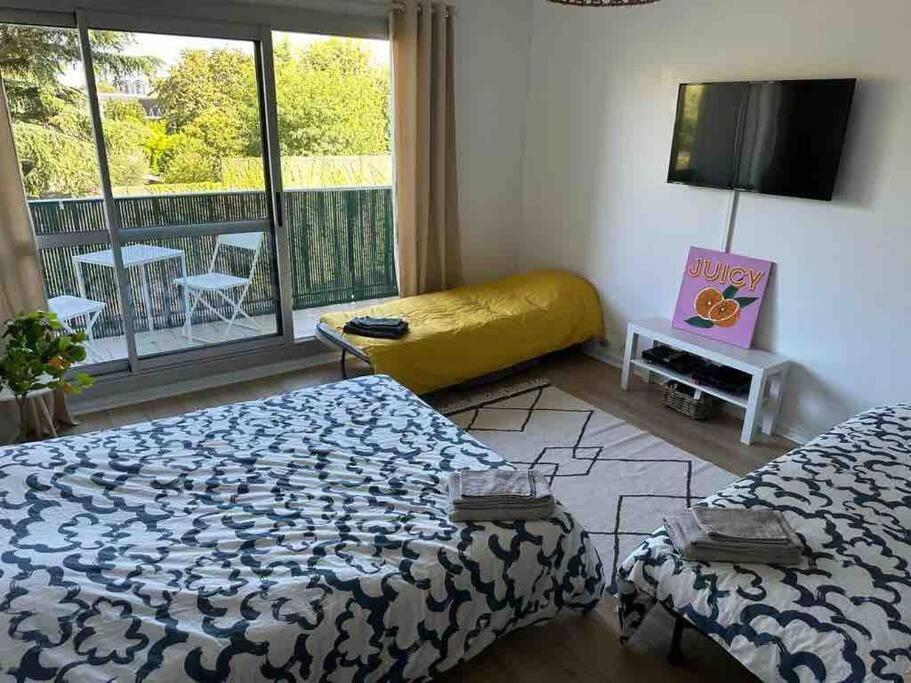 Grand Pro Calme Proche Centre Commodites Apartamento Talence